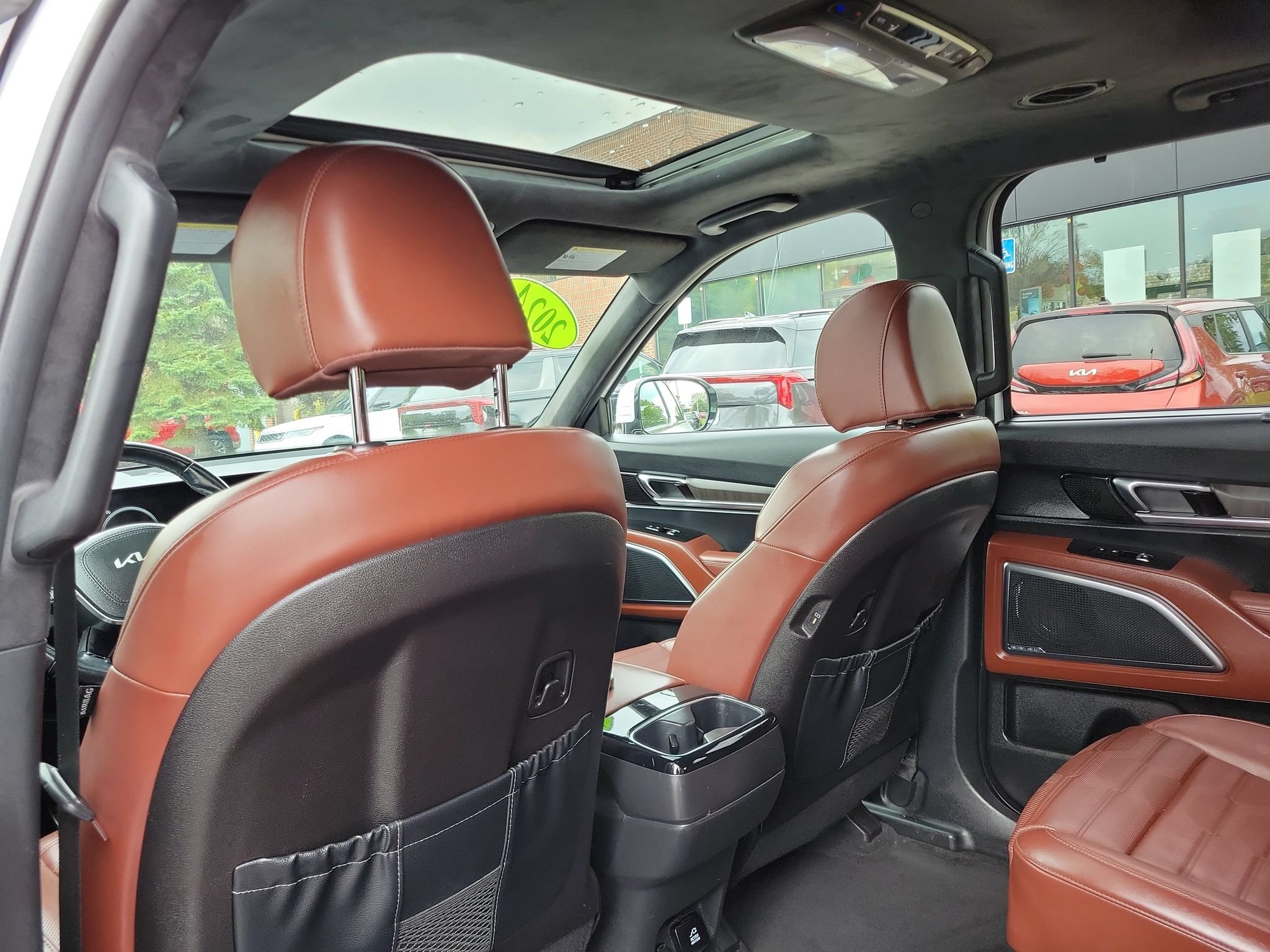 Certified 2024 Kia Telluride SX Prestige AWD/4WD image 26