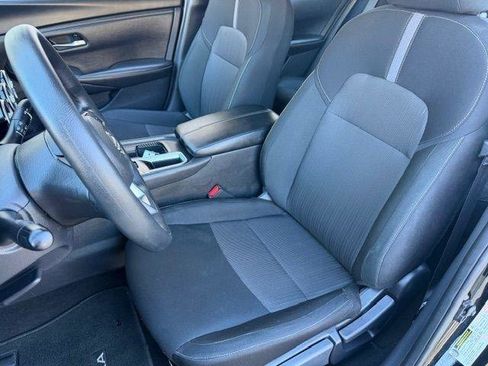 Used 2025 Nissan Sentra SV FWD image 14