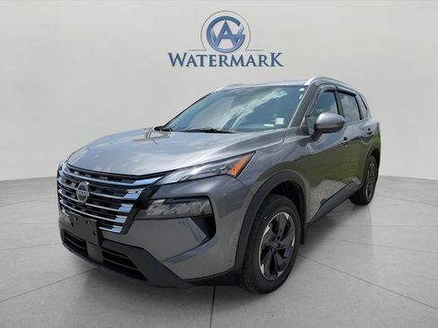 Certified 2026 Nissan Rogue SV w/ SV Premium Package FWD image 1
