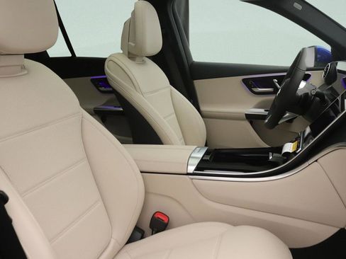 New 2026 Mercedes-Benz GLC 300 image 7