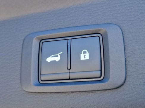 New 2026 Mitsubishi Outlander SEL FWD image 12