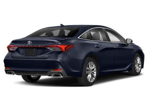 Used 2022 Toyota Avalon XLE w/ Moonroof Package FWD image 2