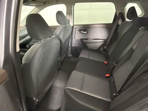 Used 2023 Nissan Rogue SV AWD/4WD image 27