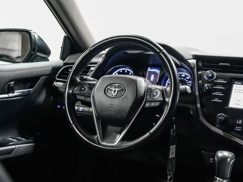 Certified 2019 Toyota Camry SE FWD image 15
