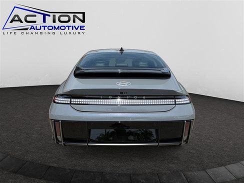 Used 2023 Hyundai Ioniq 6 SEL image 7