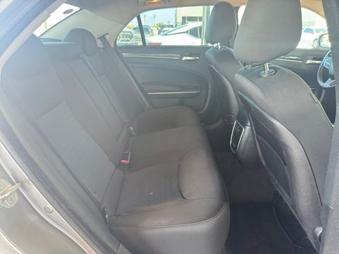 Used 2018 Chrysler 300 Touring w/ Sport Appearance Package RWD image 28