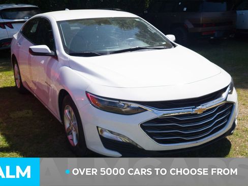 Used 2023 Chevrolet Malibu LT FWD image 3