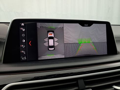 Used 2019 BMW 750i xDrive 750i xDrive Executive, M Sport w/ Executive Package image 25