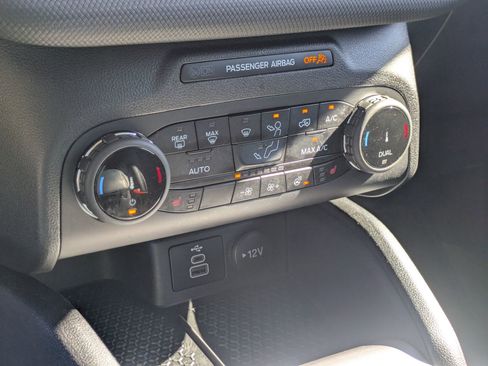 Used 2023 Ford Bronco Sport Outer Banks image 23