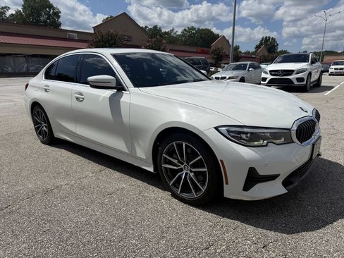 Used 2020 BMW 330i Sedan w/ Convenience Package RWD image 1