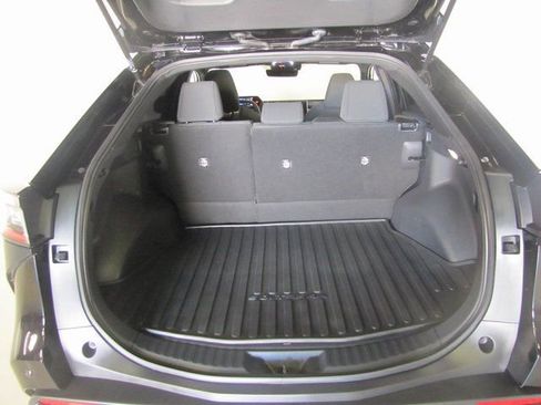 Used 2025 Subaru Solterra Premium image 15