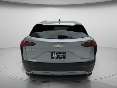 Used 2024 Chevrolet Blazer EV LT AWD/4WD image 4