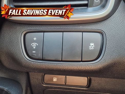 Used 2020 Kia Sorento L FWD image 21