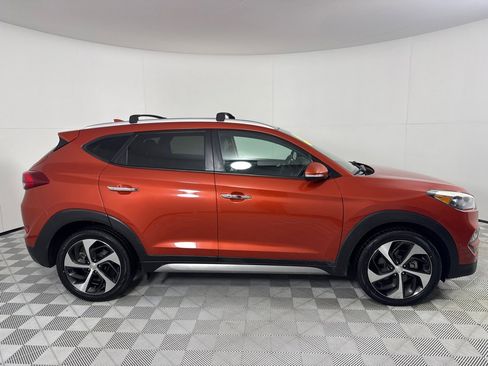 Used 2017 Hyundai Tucson Limited image 4