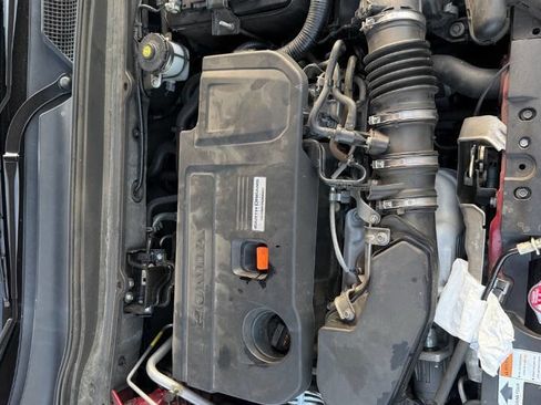 Used 2018 Honda Accord Sport image 29