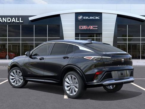 New 2026 Buick Envista Avenir image 3