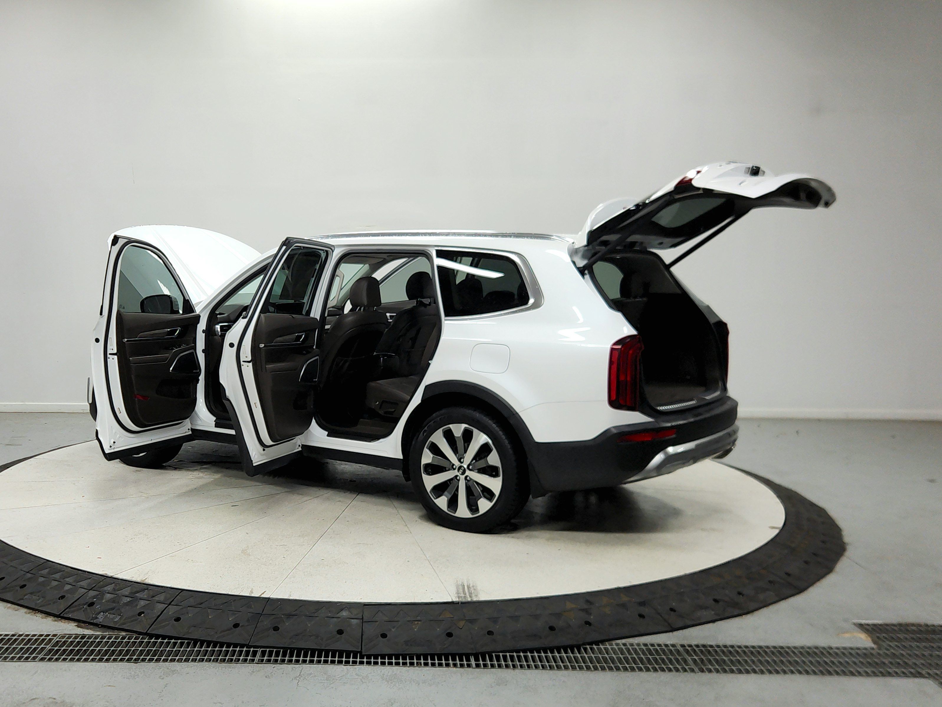 Used 2020 Kia Telluride SX AWD/4WD image 14