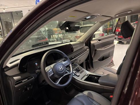 Used 2023 Hyundai Palisade SEL w/ Cargo Package image 19