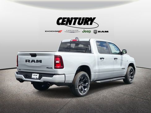 New 2026 RAM 1500 Express AWD/4WD image 4