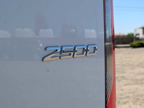 New 2025 Mercedes-Benz Sprinter 2500 image 18