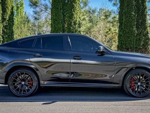 Used 2023 BMW X6 M50i w/ Executive Package image 7