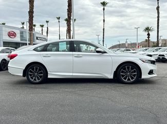 Used 2022 Honda Accord EX-L video 2