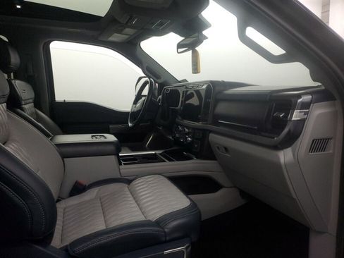 Used 2023 Ford F350 Limited w/ FX4 Off-Road Package AWD/4WD image 7