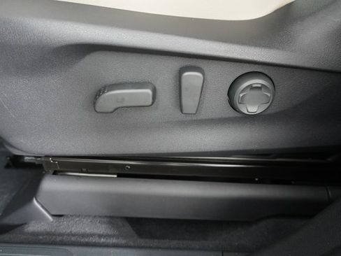 New 2026 Subaru Ascent Limited image 11