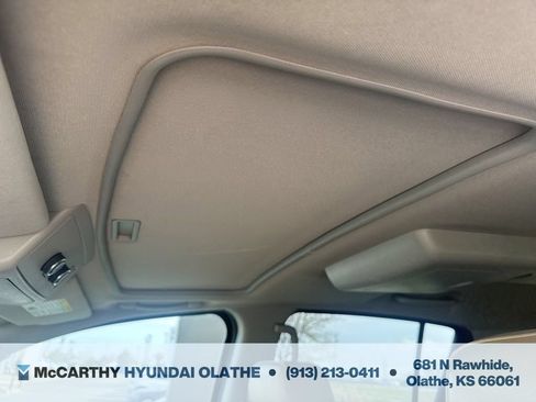Used 2015 Nissan Armada Platinum w/ 2nd Row Captain Seat Package AWD/4WD image 9
