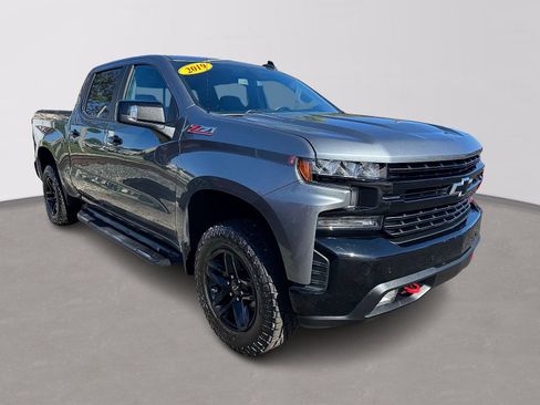 Used 2019 Chevrolet Silverado 1500 LT Trail Boss AWD/4WD image 3