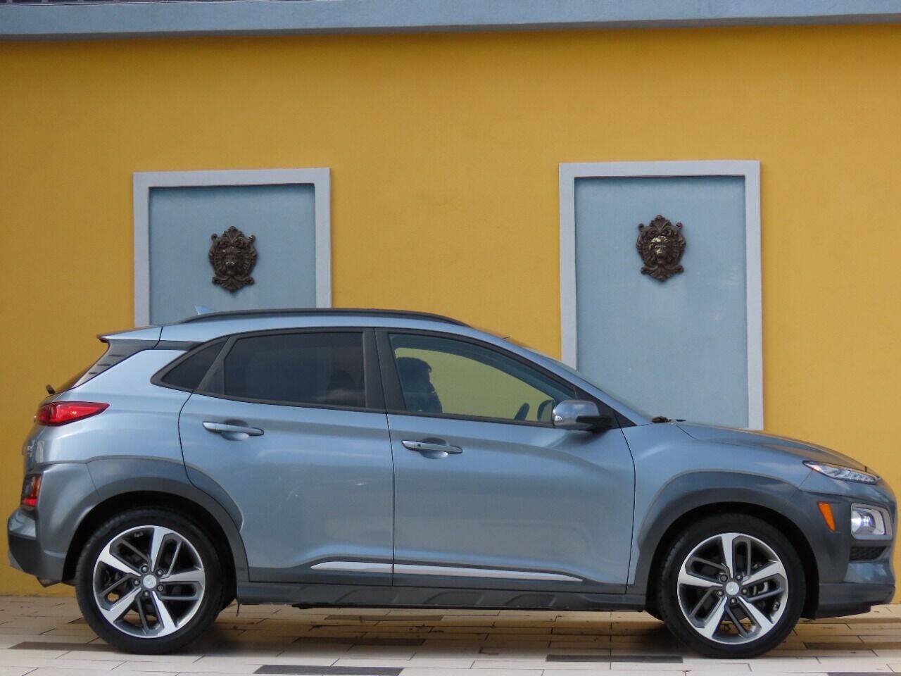 Used 2020 Hyundai Kona Limited AWD/4WD image 7