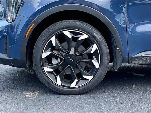 Used 2025 Kia Sorento EX AWD/4WD image 32