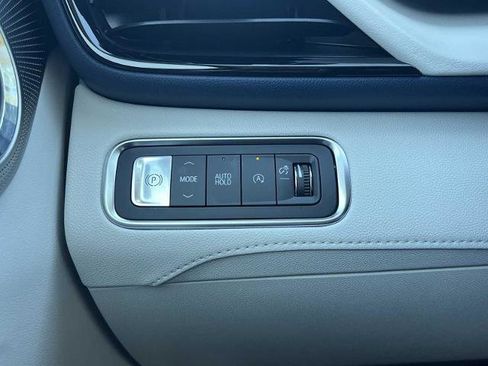 New 2026 Buick Enclave Avenir w/ Super Cruise Package image 12