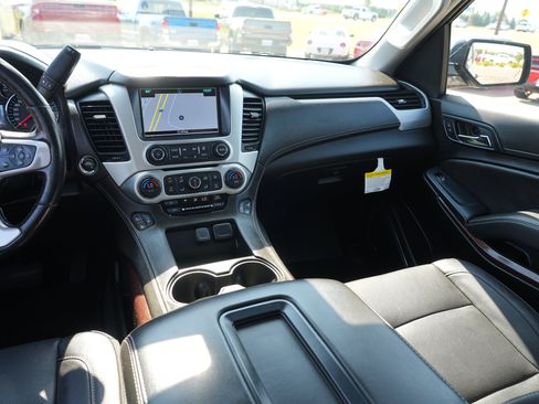 Used 2020 GMC Yukon XL SLT w/ Enhanced Security Package AWD/4WD image 21