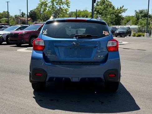 Used 2014 Subaru Crosstrek 2.0i Premium w/ Moonroof Package AWD/4WD image 4