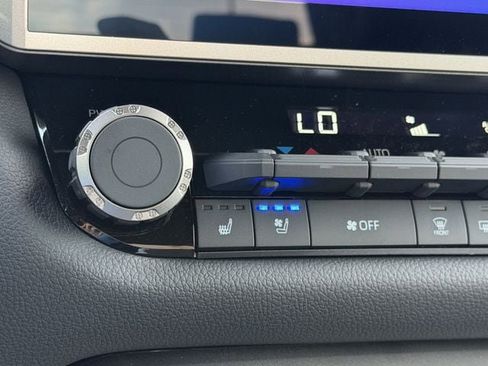 New 2026 Toyota Tundra Limited image 22