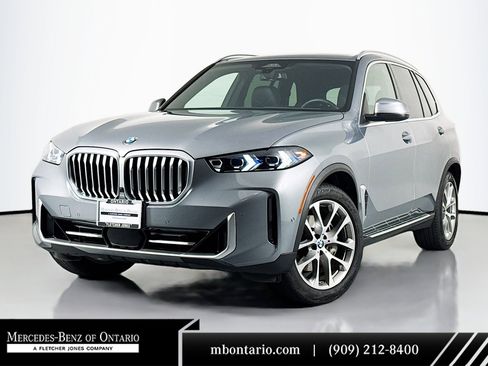 Used 2025 BMW X5 xDrive40i w/ Climate Comfort Package image 1