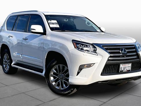 Used 2019 Lexus GX 460 Luxury image 2