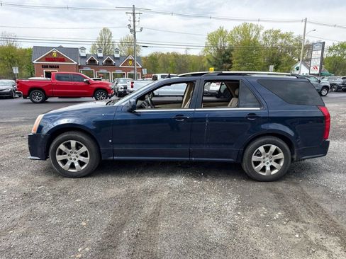 Used 2007 Cadillac SRX w/ Utility Package RWD image 8