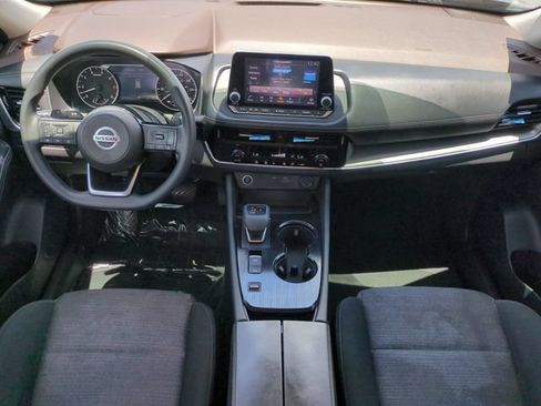 Used 2021 Nissan Rogue SV FWD image 16