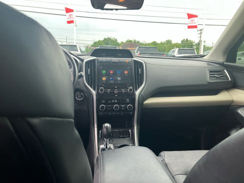 Used 2019 Subaru Ascent Limited w/ Popular Package #2 AWD/4WD image 37
