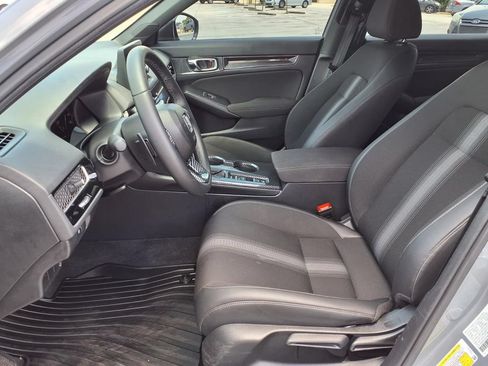 Used 2025 Honda Civic Sport image 22