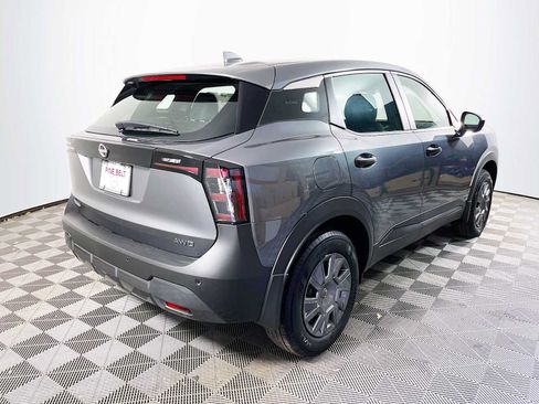 Used 2025 Nissan Kicks S AWD/4WD image 2