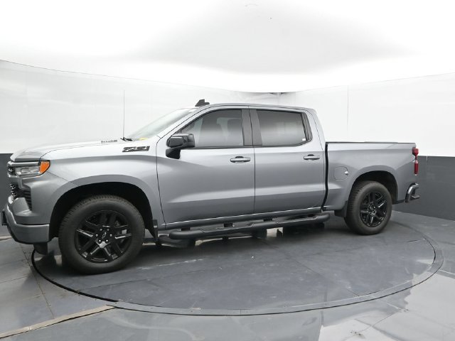 Used 2024 Chevrolet Silverado 1500 RST AWD/4WD image 8