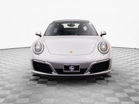 Used 2017 Porsche 911 Carrera image 9