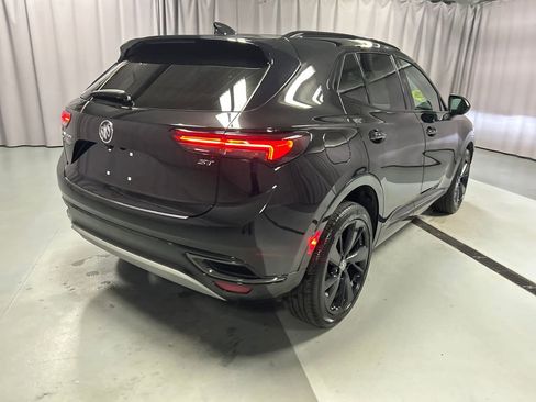 Used 2023 Buick Envision Essence w/ Sport Touring Package AWD/4WD image 7
