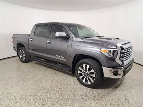 Used 2021 Toyota Tundra Limited w/ Limited Premium Package image 4