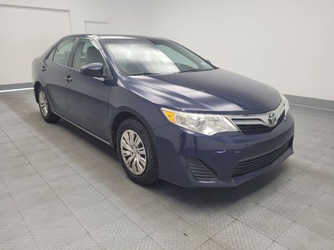Used 2014 Toyota Camry LE FWD image 13