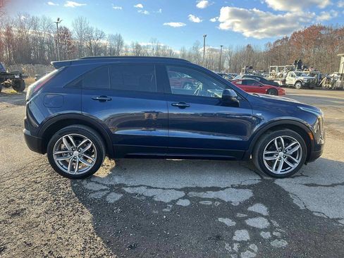 Used 2020 Cadillac XT4 Sport image 5