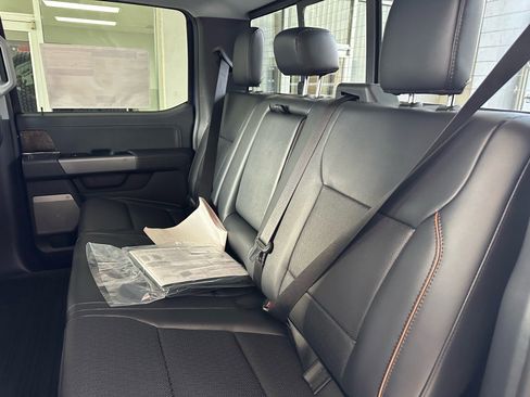 New 2026 Ford F250 Lariat image 29